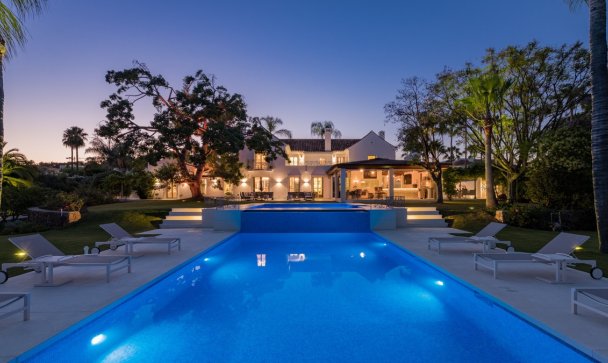 Villa - Rynek wtórny - Marbella - Nueva Andalucía