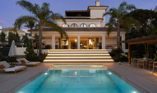 Villa - Rynek wtórny - Marbella - Nueva Andalucía