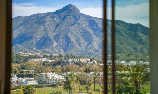 Villa - Rynek wtórny - Marbella - Nueva Andalucía