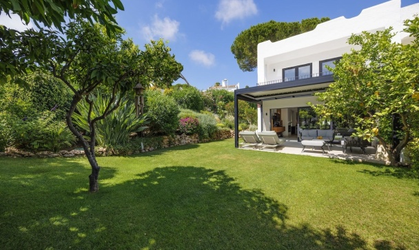 Villa - Rynek wtórny - Marbella - Nueva Andalucía