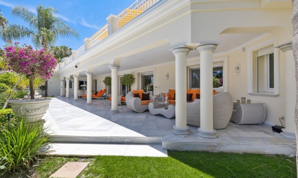 Villa - Rynek wtórny - Marbella - Nueva Andalucía