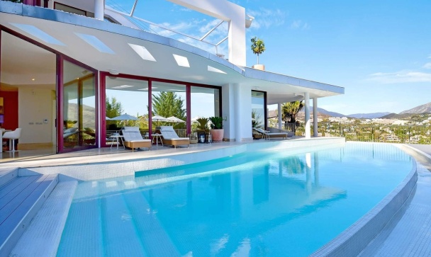 Villa - Rynek wtórny - Marbella - Nueva Andalucía