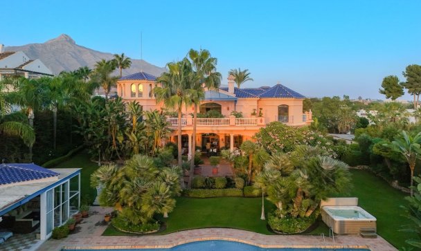 Villa - Rynek wtórny - Marbella - Nueva Andalucía