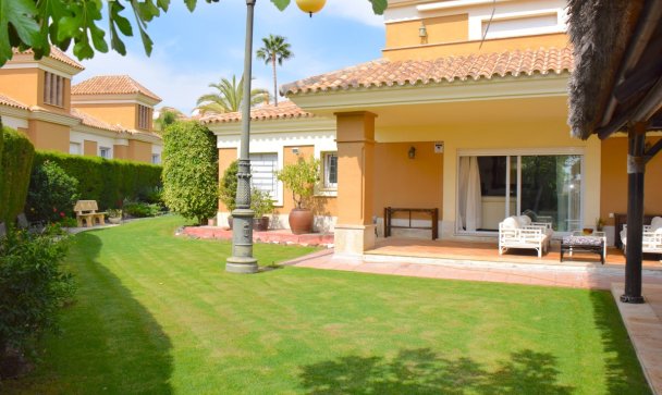 Villa - Rynek wtórny - Marbella - Santa Clara