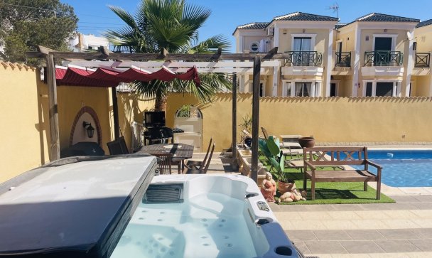 Villa - Rynek wtórny - Orihuela - Villamartin
