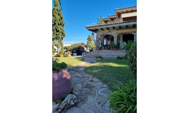 Villa - Wiederverkauf - Alicante - Alicante Centro