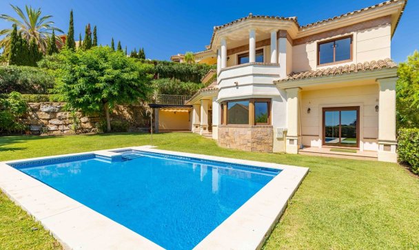 Villa - Wiederverkauf - Benahavís - Los Arqueros