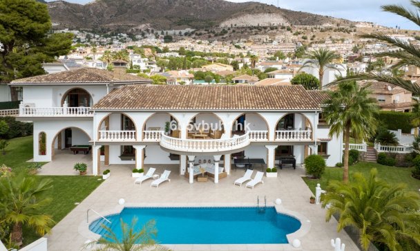 Villa - Wiederverkauf - Benalmadena - Arroyo de la Miel