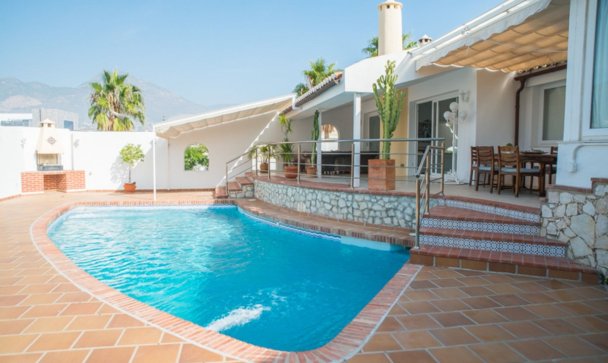 Villa - Wiederverkauf - Benalmadena - Benalmadena Centro