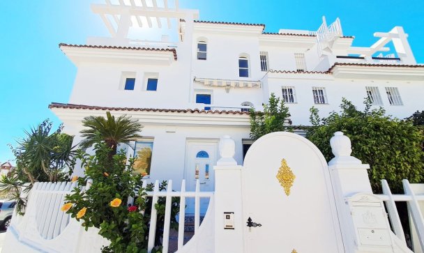 Villa - Wiederverkauf - Benalmadena - Benalmadena Centro