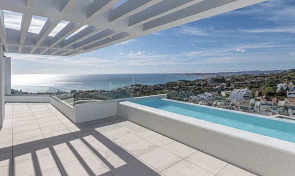 Villa - Wiederverkauf - Benalmadena - Benalmadena Centro