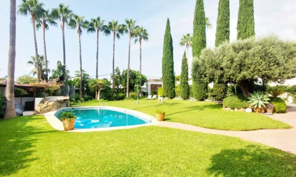 Villa - Wiederverkauf - Benalmadena - Benalmadena Costa