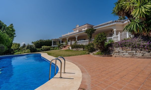 Villa - Wiederverkauf - El Paraiso - El Paraiso