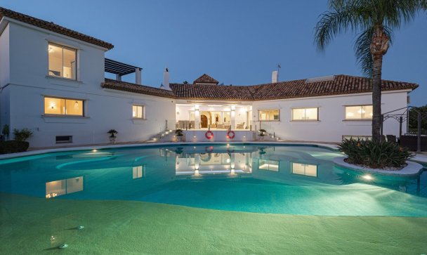 Villa - Wiederverkauf - El Paraiso - El Paraiso
