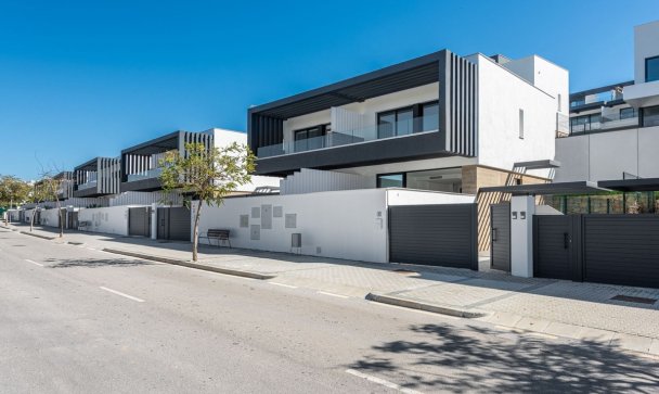 Villa - Wiederverkauf - Estepona - Atalaya