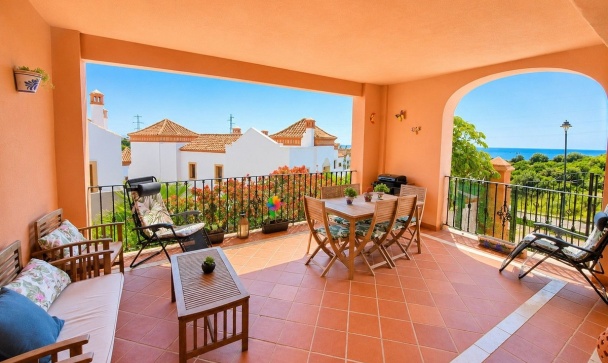 Villa - Wiederverkauf - Estepona - Estepona Centro
