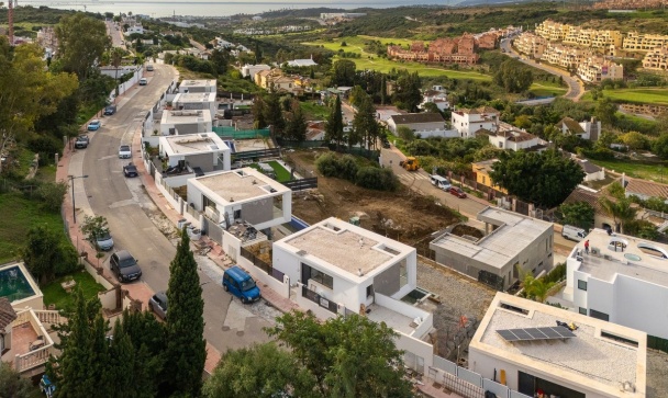 Villa - Wiederverkauf - Estepona - Valle Romano