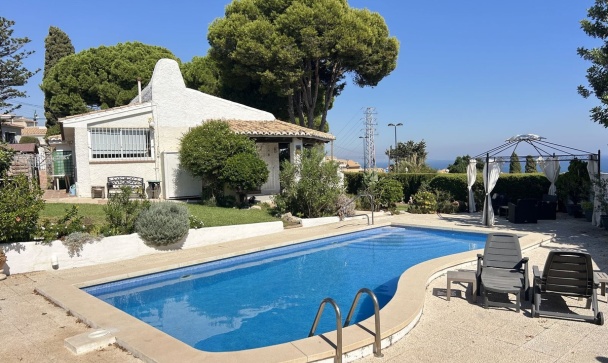 Villa - Wiederverkauf - Fuengirola - Torreblanca