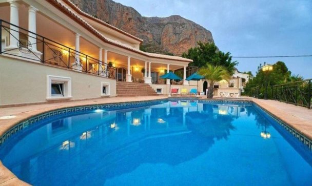 Villa - Wiederverkauf - Jávea - Xàbia - Jávea - Xàbia Centro