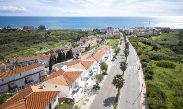 Villa - Wiederverkauf - Manilva - La Duquesa