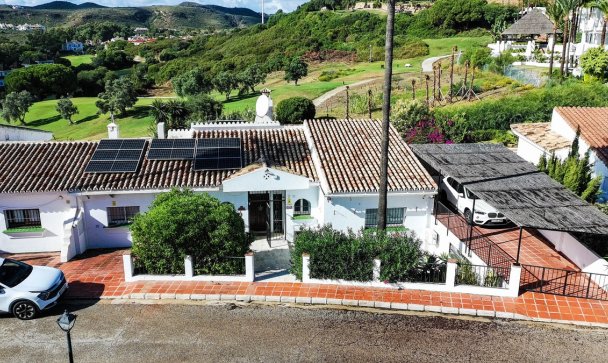 Villa - Wiederverkauf - Manilva - La Duquesa