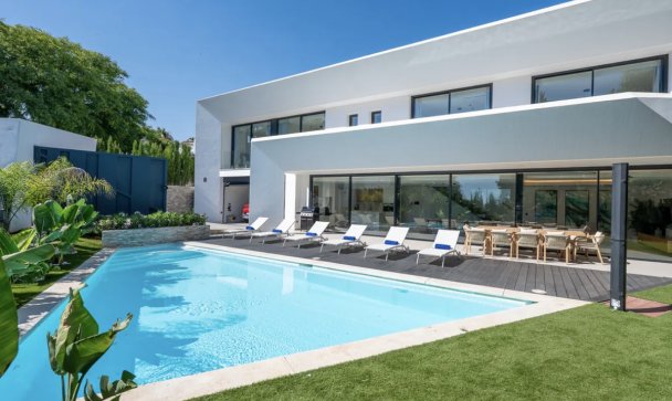 Villa - Wiederverkauf - Marbella - Artola