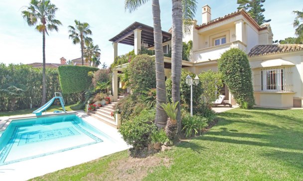 Villa - Wiederverkauf - Marbella - Bahía de Marbella