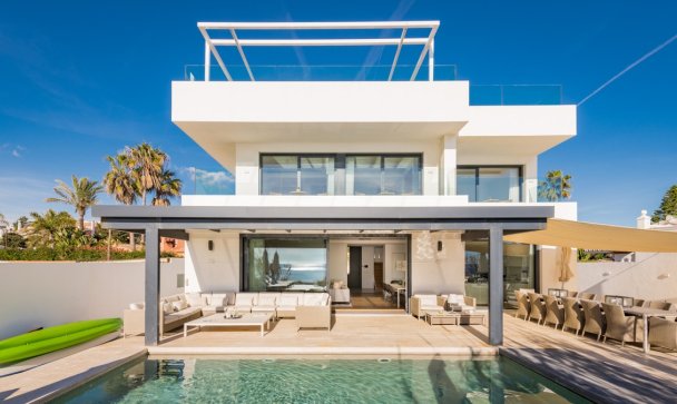Villa - Wiederverkauf - Marbella - Costabella