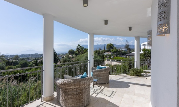 Villa - Wiederverkauf - Marbella - El Rosario