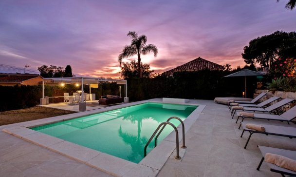 Villa - Wiederverkauf - Marbella - Elviria