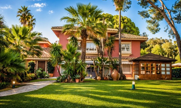 Villa - Wiederverkauf - Marbella - Guadalmina Baja