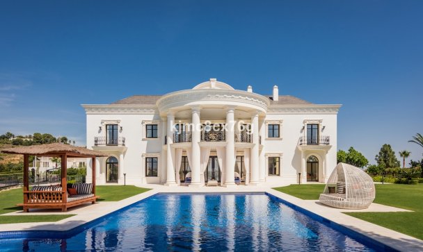 Villa - Wiederverkauf - Marbella - Hacienda Las Chapas