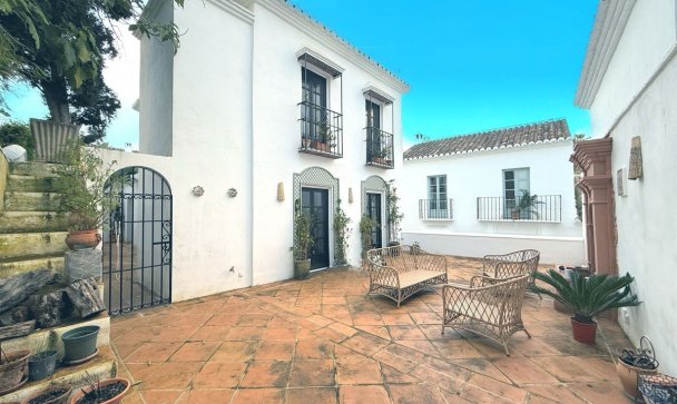 Villa - Wiederverkauf - Marbella - Marbella Centro