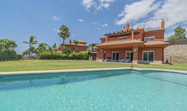 Villa - Wiederverkauf - Marbella - Marbella Centro
