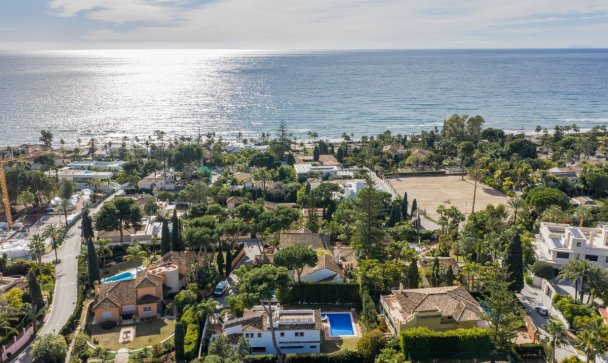 Villa - Wiederverkauf - Marbella - Marbella Centro