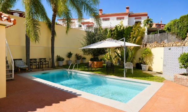 Villa - Wiederverkauf - Marbella - Marbella Centro