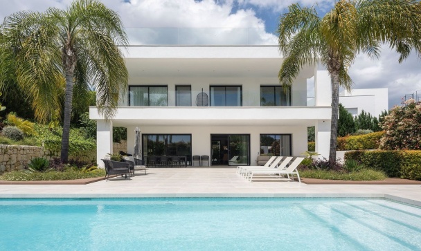 Villa - Wiederverkauf - Marbella - Nueva Andalucía