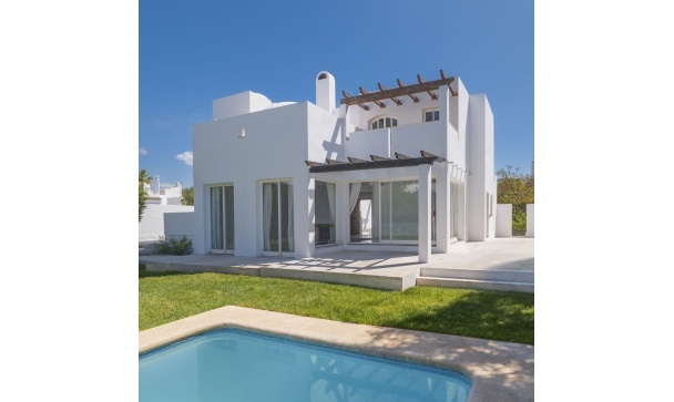 Villa - Wiederverkauf - Marbella - Puerto Banús