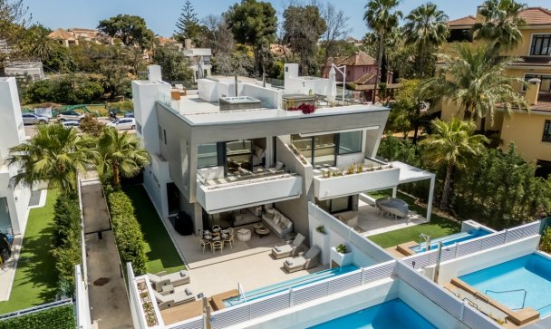 Villa - Wiederverkauf - Marbella - Puerto Banús