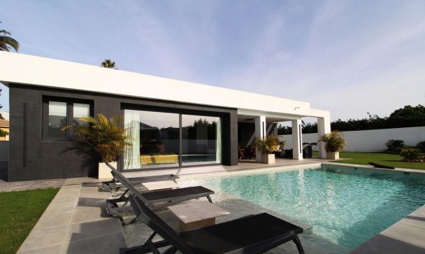 Villa - Wiederverkauf - Marbella - San Pedro de Alcántara