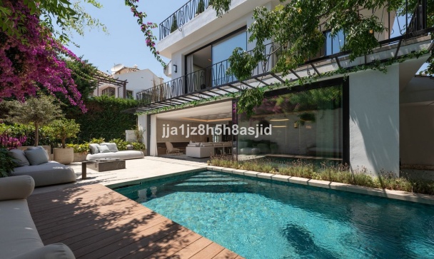 Villa - Wiederverkauf - Marbella - The Golden Mile