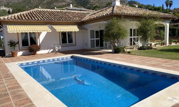 Villa - Wiederverkauf - Mijas - Mijas Centro