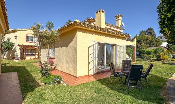 Villa - Wiederverkauf - Mijas - Riviera del Sol