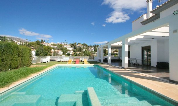 Villa - Wiederverkauf - Mijas - Sierrezuela