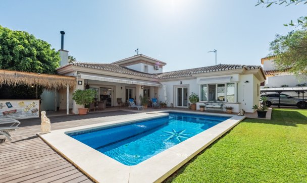Villa - Wiederverkauf - Mijas - Sierrezuela