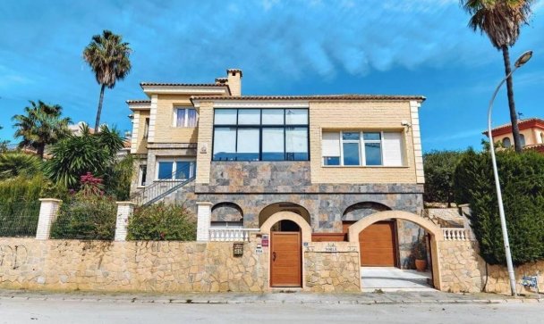 Villa - Wiederverkauf - Orihuela - Campoamor