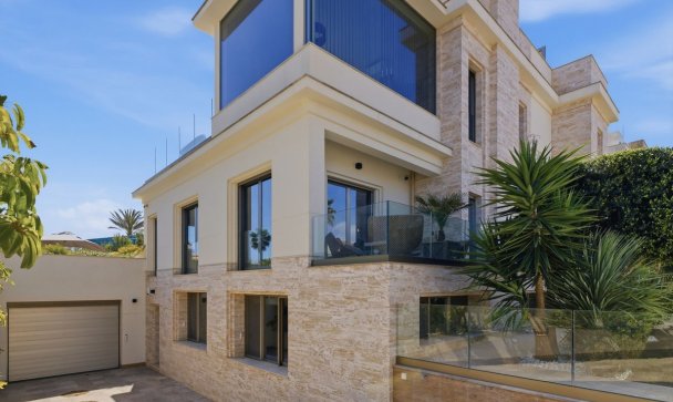 Villa - Wiederverkauf - Orihuela - La Zenia