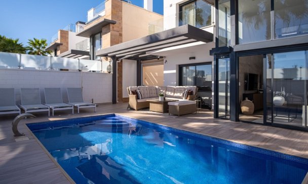 Villa - Wiederverkauf - Orihuela - Lomas de Cabo Roig