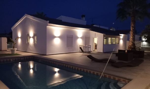 Villa - Wiederverkauf - Orihuela - Lomas de Cabo Roig