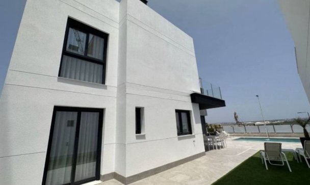 Villa - Wiederverkauf - Orihuela - Los Altos